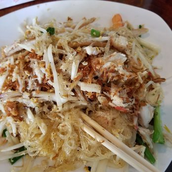 Nho Kitchen - Min xào cua is not a regular item.Perfect stir-fried bean-thread noodle with a combination of crab meat, ch la, shrimp, egg, bean sprout. - Vietnamese Near Me - Fresno, California Nho Kitchen - Min xào cua is not a regular item.Perfect stir-fried bean-thread noodle with a combination of crab meat, ch la, shrimp, egg, bean sprout. - Vietnamese Near Me - Fresno, California