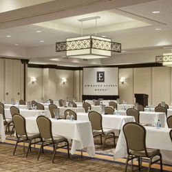 Embassy Suites by Hilton St. Louis Airport - Meeting Room