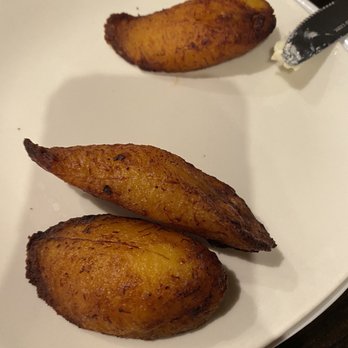 Baileys Peruvian Cuisine - Fried plantains - Peruvian Near Me - Whittier, California