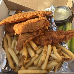 Tim and Bonnie's Pizza - Chicken fingers & fries
