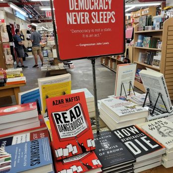 Strand Bookstore - Great reading selections - Bookstores Near Me - New York, New York Strand Bookstore - Great reading selections - Bookstores Near Me - New York, New York