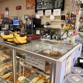 Donut Depot - Counter - Donuts Near Me - Menlo Park, California