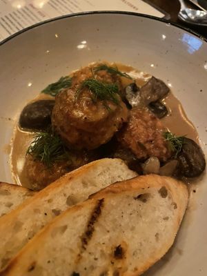 Russell’s St. Paul by null