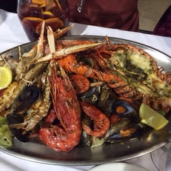 Cerveceria Tongqi - Seafood combination