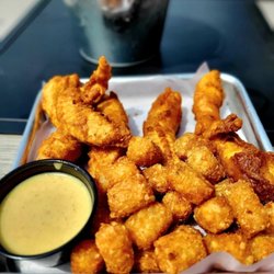 Chicken strips, tots