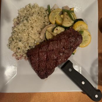 Jake's Steakhouse - Hanger Steak with vegetables and cauliflower rice - Steakhouses Near Me - Tehachapi, California Jake's Steakhouse - Hanger Steak with vegetables and cauliflower rice - Steakhouses Near Me - Tehachapi, California