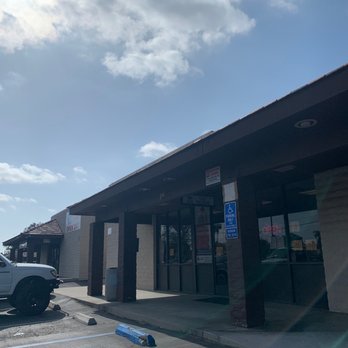Surfside Animal Hospital - front of animal hospital - Veterinarians Near Me - Oceanside, California Surfside Animal Hospital - front of animal hospital - Veterinarians Near Me - Oceanside, California