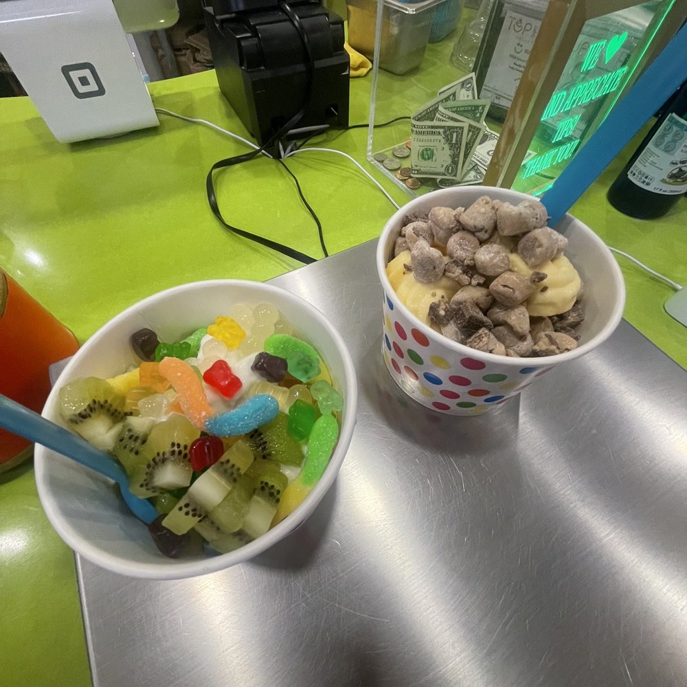 Top That Yogurt - I went with q fruity frozen yogurt theme and hubz went with a Cookies N Cream approach. Both loved ours - Ice Cream & Frozen Yogurt Near Me - Miami, Florida Top That Yogurt - I went with q fruity frozen yogurt theme and hubz went with a Cookies N Cream approach. Both loved ours - Ice Cream & Frozen Yogurt Near Me - Miami, Florida