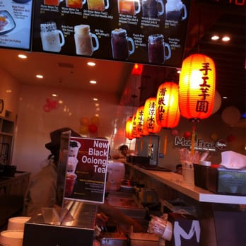 Meet Fresh - Very cool lantern decoration - Desserts Near Me - Irvine, California Meet Fresh - Very cool lantern decoration - Desserts Near Me - Irvine, California