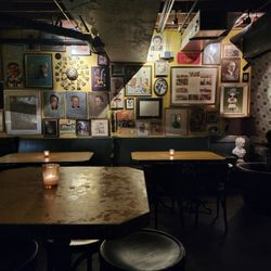 Valley Bar - In the bar