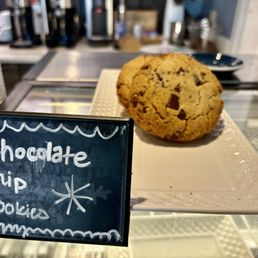 Gluten Free Chocolate Chip Cookie