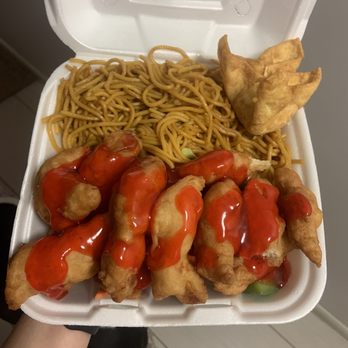 China Feast - 16. Sweet and Sour Chicken with Lo-mein - Chinese Near Me - Kansas City, Missouri China Feast - 16. Sweet and Sour Chicken with Lo-mein - Chinese Near Me - Kansas City, Missouri