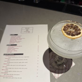 Bar Moxy - Cocktail Bars Near Me - Seattle, Washington Bar Moxy - Cocktail Bars Near Me - Seattle, Washington