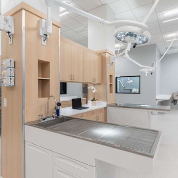 Enterprise Animal Hospital - Veterinarians Near Me - Enterprise, Nevada Enterprise Animal Hospital - Veterinarians Near Me - Enterprise, Nevada