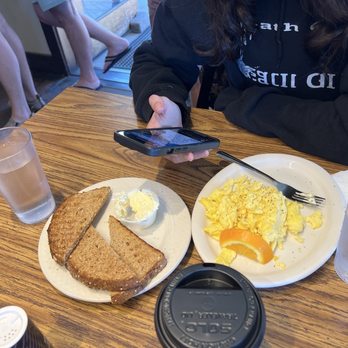 Fogglifter Cafe - Breakfast & Brunch Near Me - McCall, Idaho Fogglifter Cafe - Breakfast & Brunch Near Me - McCall, Idaho