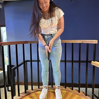 Puttshack - Miami - Mini Golf Near Me - Miami, Florida