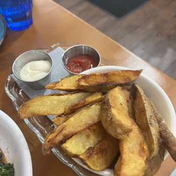Mother - Wedge Fries - Vegetarian Near Me - Sacramento, California