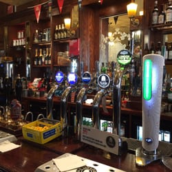 Kings Head - Hand pulled cask ales are great.
