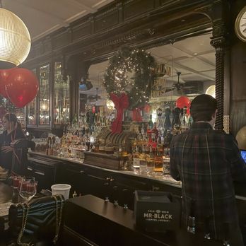 The Bar Room - Bar - New American Near Me - New York, New York The Bar Room - Bar - New American Near Me - New York, New York