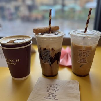 The Coach Coffee shop - Coffee & Tea Near Me - Cabazon, California