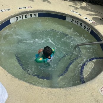 Staybridge Suites Myrtle Beach - West - the hotel tub - Hotels Near Me - Myrtle Beach, South Carolina