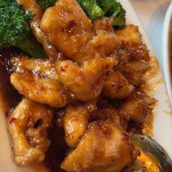 China Cafe - General Tao's Chicken - Chinese Near Me - Novi, Michigan