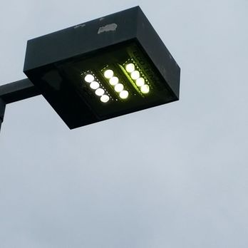 New Generation Lighting Electrical - New tennis court led for professionals - Electricians Near Me New Generation Lighting Electrical - New tennis court led for professionals - Electricians Near Me