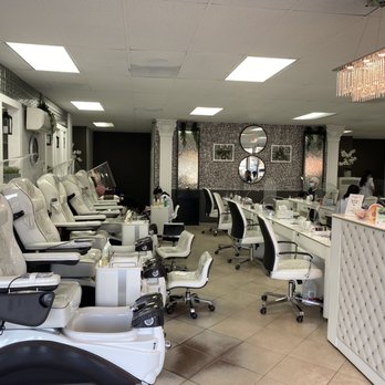 KB Nails - Such a posh look! Love it! - Nail Salons Near Me - Sacramento, California