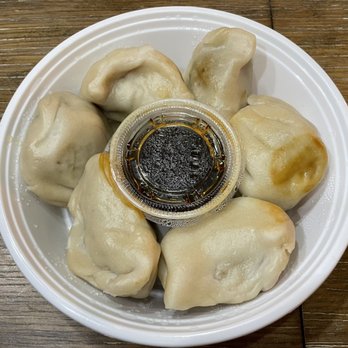Sing Hee Restaurant - Steamed Dumplings - Chinese Near Me - North Haven, Connecticut Sing Hee Restaurant - Steamed Dumplings - Chinese Near Me - North Haven, Connecticut