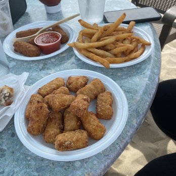 The Sandbar - Kids Mac n cheese bites - American Near Me - Beach Haven, New Jersey