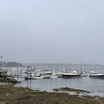 Dolphin Marina & Restaurant - Dining room view - Seafood Near Me - Harpswell, Maine Dolphin Marina & Restaurant - Dining room view - Seafood Near Me - Harpswell, Maine