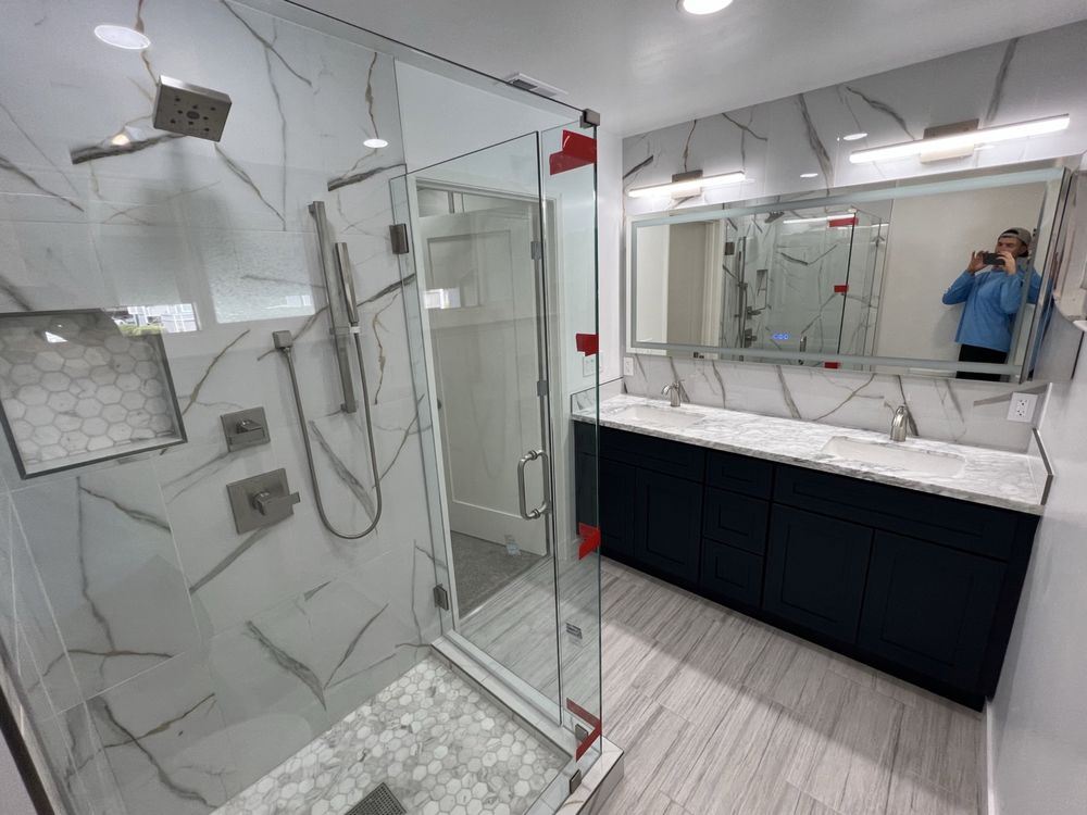 SAN JOSE SHOWERS Updated September 2024 10 Photos & 20 Reviews 2290 S Ave, Campbell