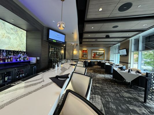 Eddie Merlot's by null