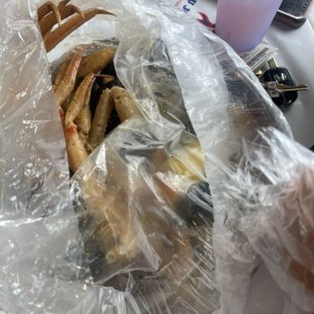 Crab Du Jour - 1/2 lb. Boil Black Mussel 1 lb. Boil Crawfish Potato - Seafood Near Me - Melrose Park, Illinois Crab Du Jour - 1/2 lb. Boil Black Mussel 1 lb. Boil Crawfish Potato - Seafood Near Me - Melrose Park, Illinois
