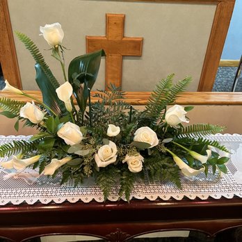 Charleston Cut Flower - Florists Near Me - Charleston, West Virginia Charleston Cut Flower - Florists Near Me - Charleston, West Virginia