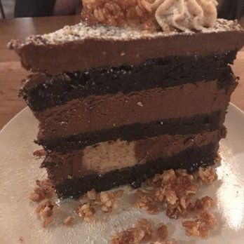 Canon - Chocolate cake - Cocktail Bars Near Me - Sacramento, California