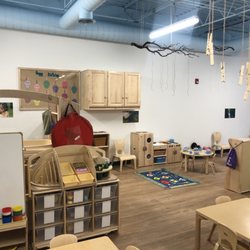 Elmhurst Premier Childcare Center - Younger 2s room