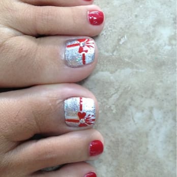 Nail and Beauty - Holiday toes, thank you Helen! I love the bows :) - Nail Salons Near Me - Honolulu, Hawaii Nail and Beauty - Holiday toes, thank you Helen! I love the bows :) - Nail Salons Near Me - Honolulu, Hawaii