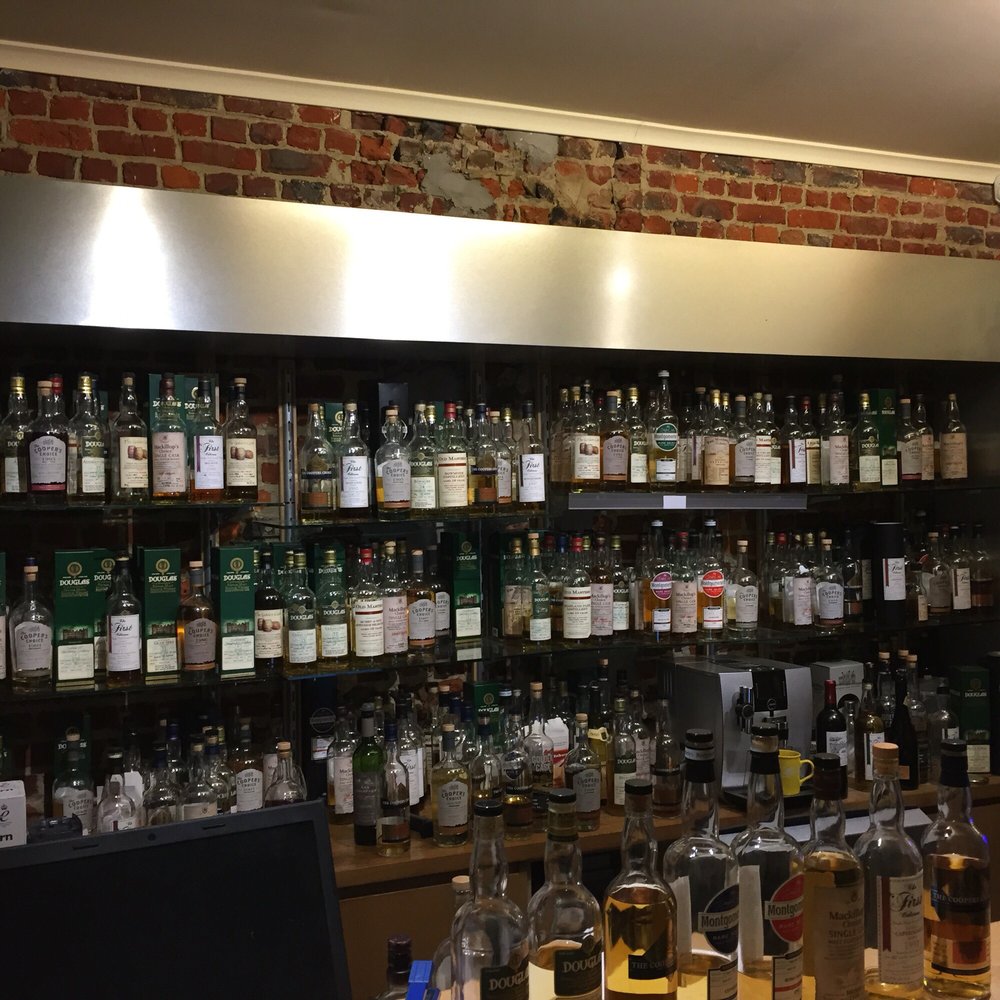 Le Chemin des Vignes - Beer, Wine & Spirits Near Me - Uccle, BRU