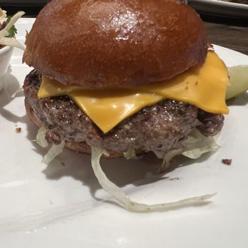 Cooper’s Hawk - Cheeseburger - Desserts Near Me - Surprise, Arizona Cooper’s Hawk - Cheeseburger - Desserts Near Me - Surprise, Arizona