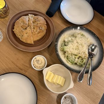 Momonoki - Focaccia and Caesar salad - Japanese Near Me - Fountain Valley, California Momonoki - Focaccia and Caesar salad - Japanese Near Me - Fountain Valley, California