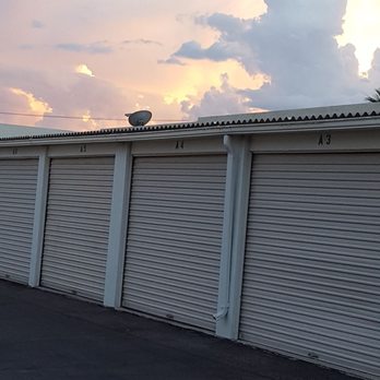 Guardian Self Storage I - Roll-up Doors. - Self Storage Near Me - Phoenix, Arizona Guardian Self Storage I - Roll-up Doors. - Self Storage Near Me - Phoenix, Arizona
