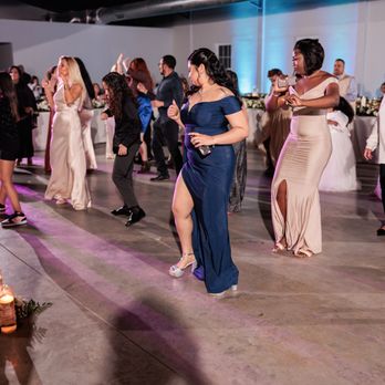 Party With Sparks - Line dancing always wins - DJs Near Me Party With Sparks - Line dancing always wins - DJs Near Me