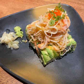 Mikado Sushi - Volcano Roll - Sushi Bars Near Me - Orlando, Florida