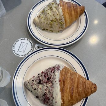 Soloway Coffee - Berry croissant & Pistachio croissant - Coffee & Tea Near Me - Chicago, Illinois Soloway Coffee - Berry croissant & Pistachio croissant - Coffee & Tea Near Me - Chicago, Illinois