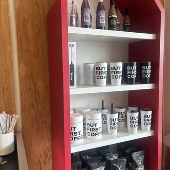 Alfred Coffee - Coffee & Tea Near Me - Venice, California Alfred Coffee - Coffee & Tea Near Me - Venice, California