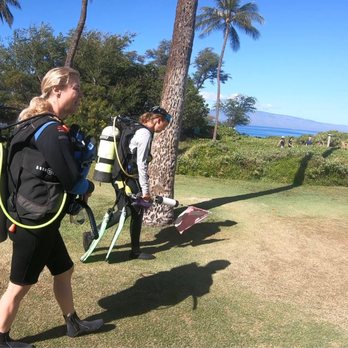 Extended Horizons Scuba - Airport Beach Shore Dive with Maia - Diving Near Me - Lahaina, Hawaii