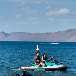 Rendezvous Beach Park - Jet ski renting