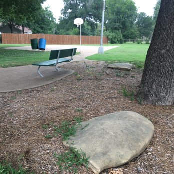 Arnold Park - Parks Near Me - Fort Worth, Texas Arnold Park - Parks Near Me - Fort Worth, Texas