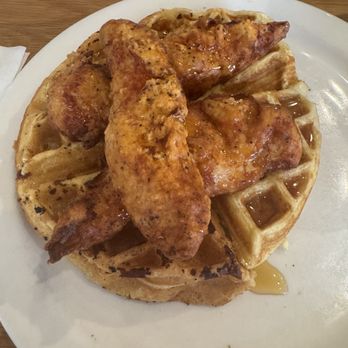 Big Bad Breakfast - Nashville - Chicken and Waffles - Breakfast & Brunch Near Me - Nashville, Tennessee